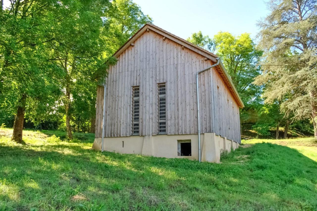 Villa Ancienne Sechoir A Tabac Idealement Place A Limeuil Pour 4 Dans La Nature Exterior foto